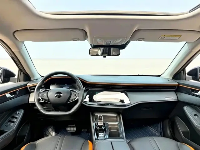 Dongfeng Yixuan MAX — Фото автомобиля 4