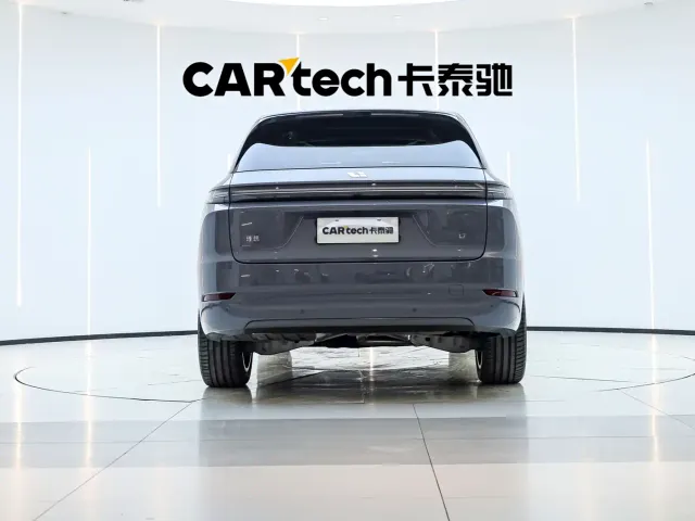 Li Auto L7 — Фото автомобиля 9