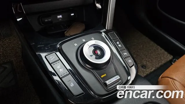 Kia Seltos — Фото автомобиля 12