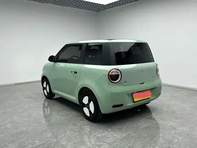 Changan Lumin — Фото автомобиля 15