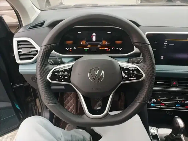 Volkswagen Tharu — Фото автомобиля 6