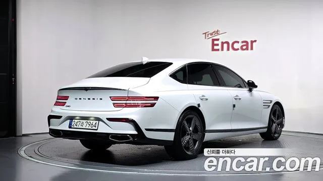 Genesis G80 RG3 — Фото автомобиля 2