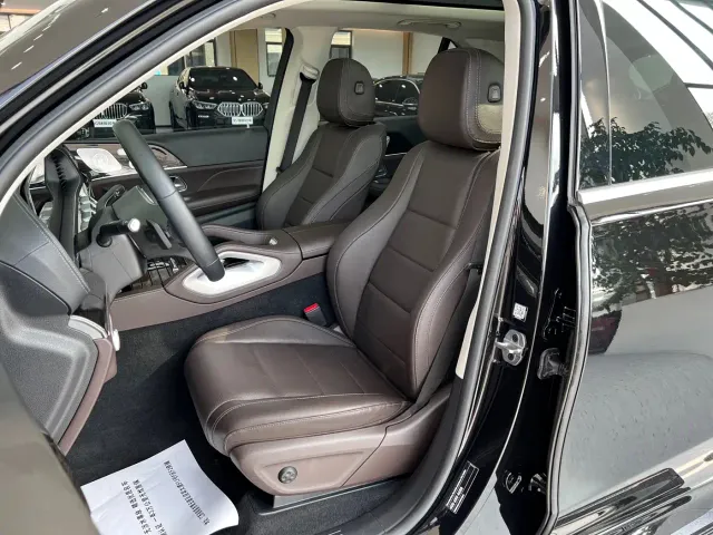 Mercedes-Benz GLE-Class — Фото автомобиля 8