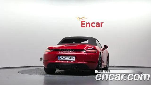 Porsche 718 — Фото автомобиля 4