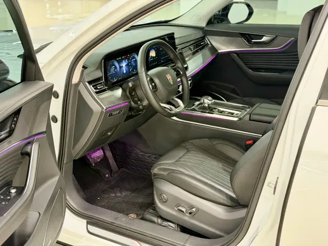 Hongqi HS5 — Фото автомобиля 6
