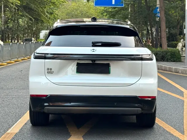 Nio ES7 — Фото автомобиля 18