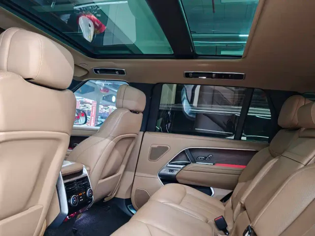 Land Rover Range Rover — Фото автомобиля 9