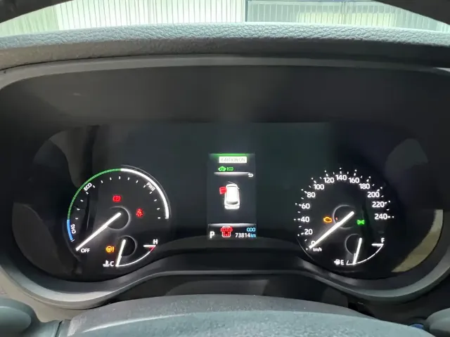 Toyota Granvia — Фото автомобиля 10