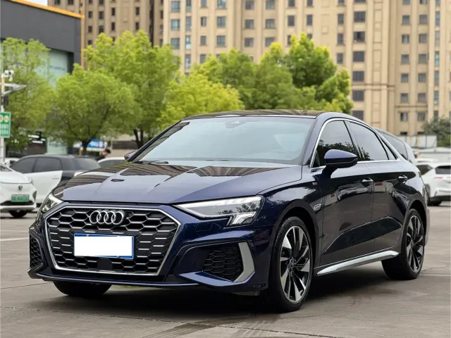 Фотография автомобиля — Audi A3