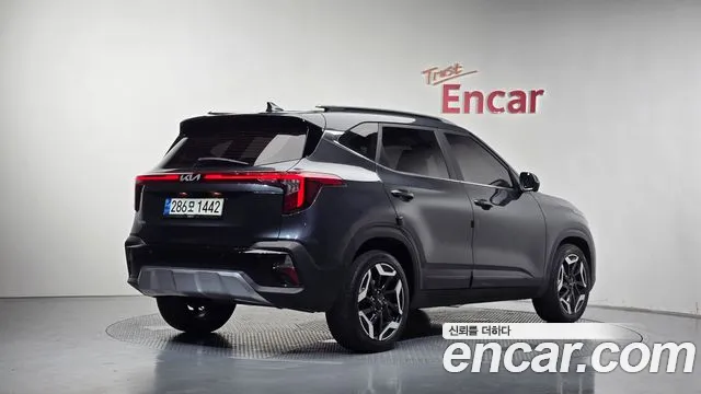 Kia Seltos Новый Seltos Бензин 2.0 2WD — Фото автомобиля 2