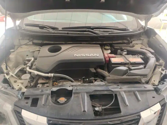 Nissan X-Trail — Фото автомобиля 10