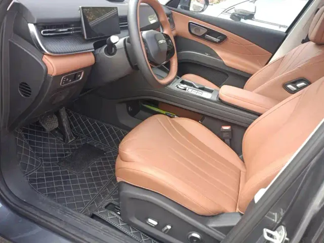 Chery Tiggo 8 — Фото автомобиля 9