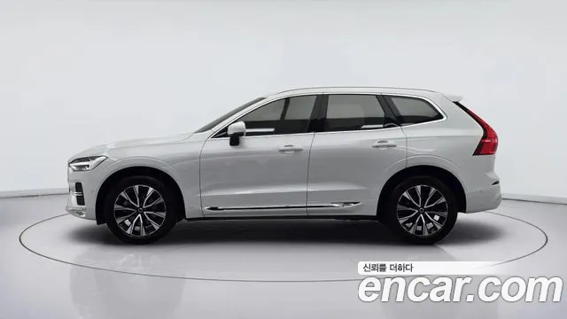 Volvo XC60 2nd Gen — Фото автомобиля 3