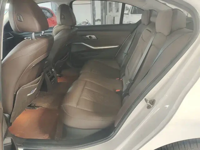 BMW i3 — Фото автомобиля 16