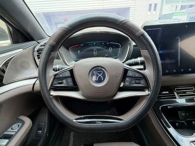 BYD Han — Фото автомобиля 13