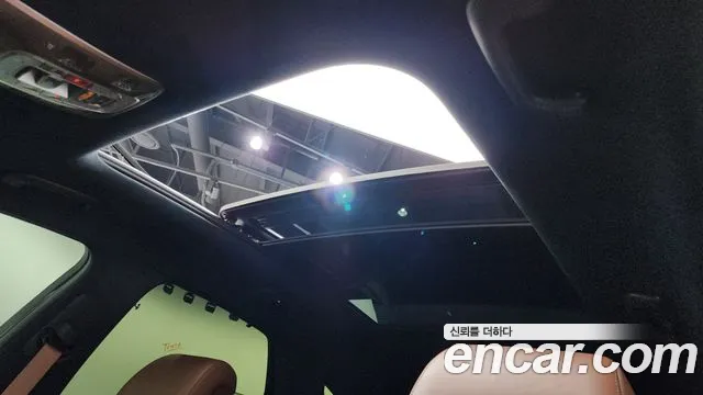 Genesis GV70 2.5T Бензин AWD — Фото автомобиля 14