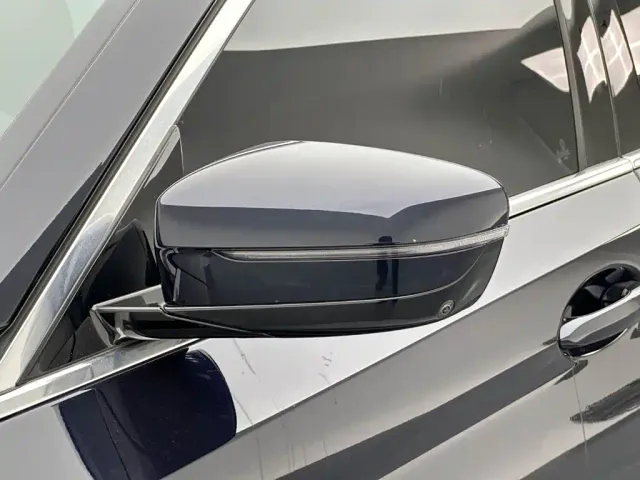 BMW 5 Series — Фото автомобиля 27