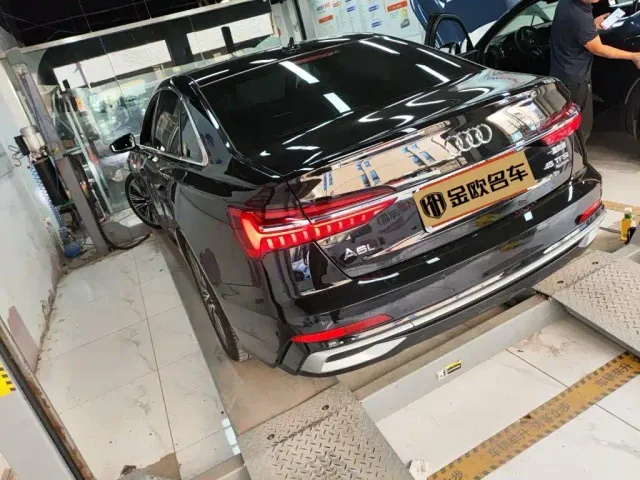 Audi A6L — Фото автомобиля 4