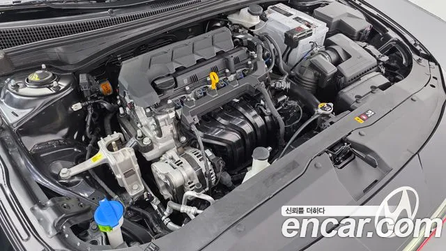 Hyundai Avante — Фото автомобиля 6