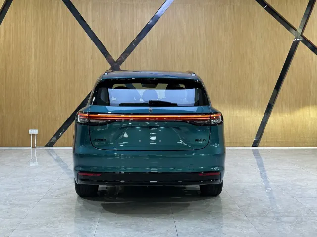 Shangjie SUV — Фото автомобиля 5