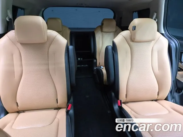 Kia Carnival 4th Gen — Фото автомобиля 14