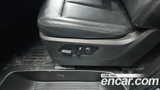 Hyundai Staria Staria Карго 5 мест — Фото автомобиля 8