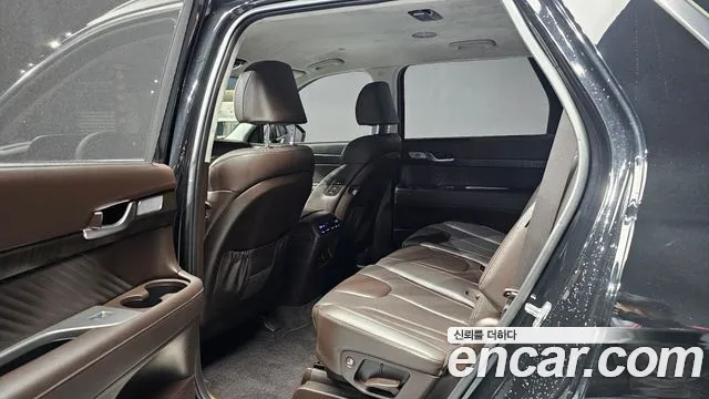 Hyundai Palisade The New Palisade Бензин 3.8 2WD — Фото автомобиля 21