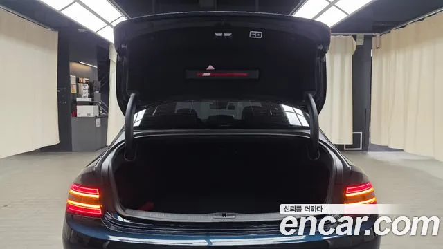 Genesis G80 RG3 — Фото автомобиля 23