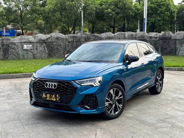 Фотография автомобиля — Audi Q3 Sportback
