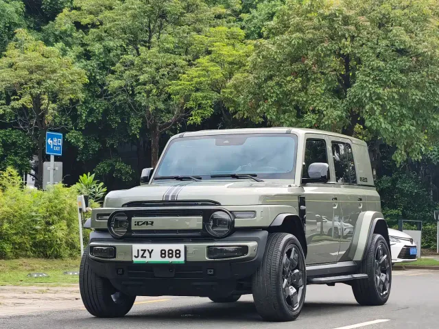 Фотография автомобиля — iCAR V23