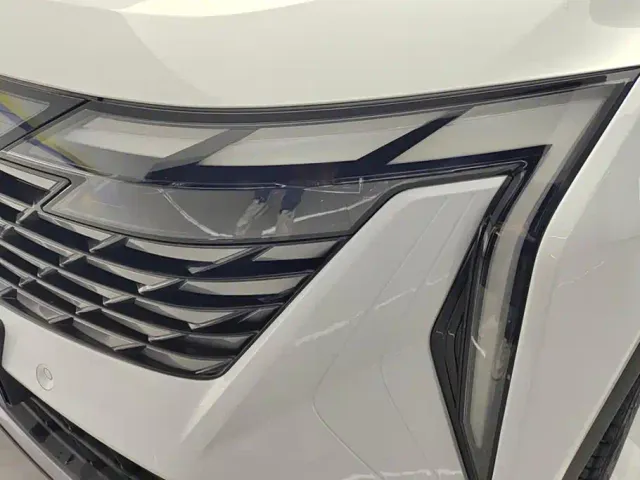 Geely Boyue L — Фото автомобиля 5