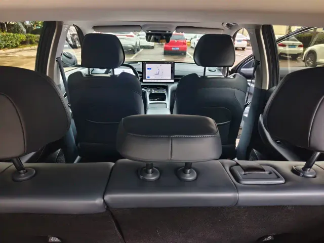 Geely Galaxy E5 — Фото автомобиля 3
