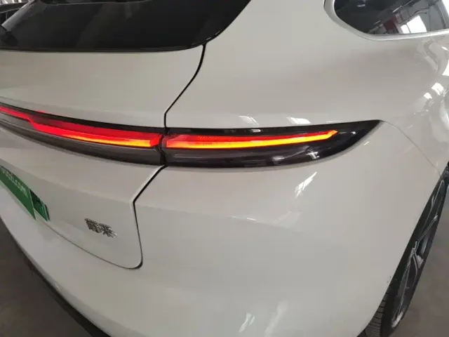 Nio ET5 Touring — Фото автомобиля 7