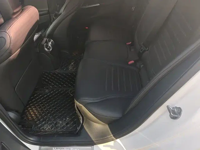 Mercedes-Benz C-Class — Фото автомобиля 16