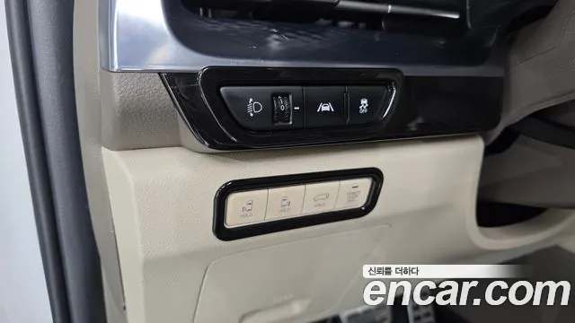 Kia Carnival 4th Gen — Фото автомобиля 18