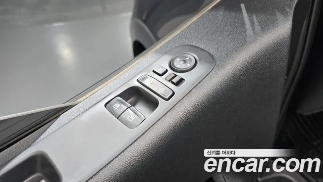 Hyundai Staria Staria Tourer 11 мест — Фото автомобиля 27