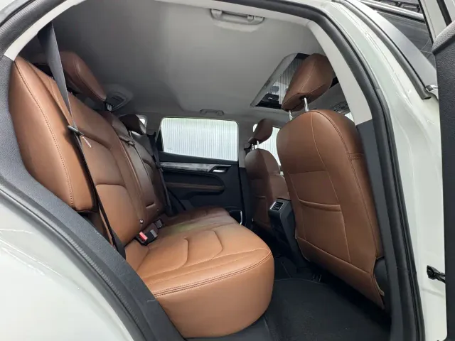 Geely Vision X6 — Фото автомобиля 12