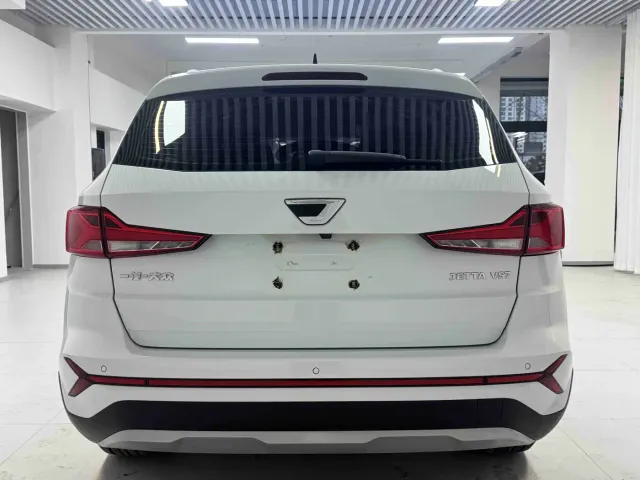 Jetta VS7 — Фото автомобиля 5