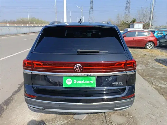 Volkswagen Teramont — Фото автомобиля 3
