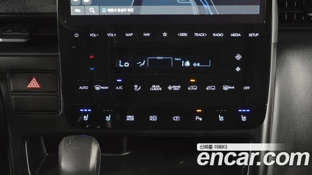 Hyundai Staria Staria — Фото автомобиля 18
