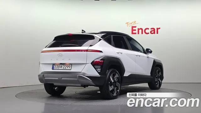 Hyundai Kona — Фото автомобиля 2