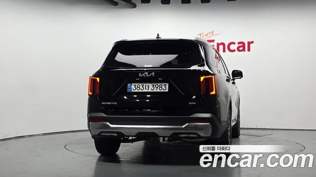 Kia Sorento — Фото автомобиля 4