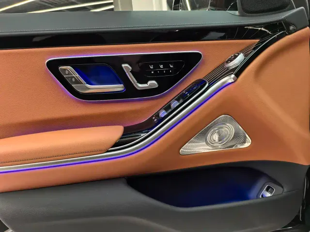 Mercedes-Benz S-Class — Фото автомобиля 9