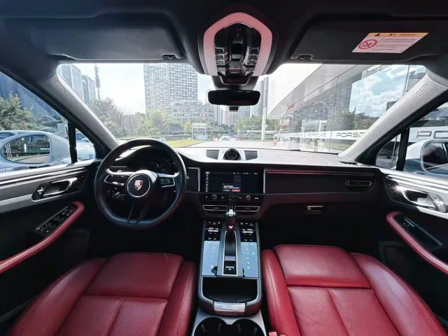 Porsche Macan — Фото автомобиля 14