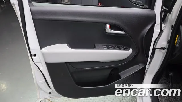 Kia RAY Новый Kia Ray Prestige — Фото автомобиля 23