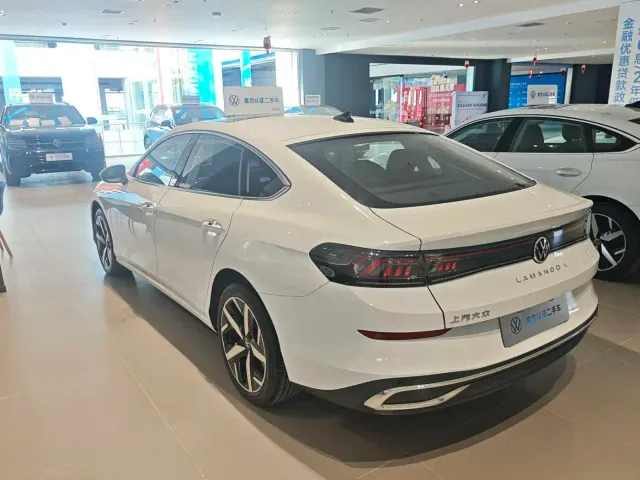 Volkswagen Lamando — Фото автомобиля 7