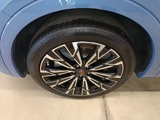 Hongqi HS5 — Фото автомобиля 22