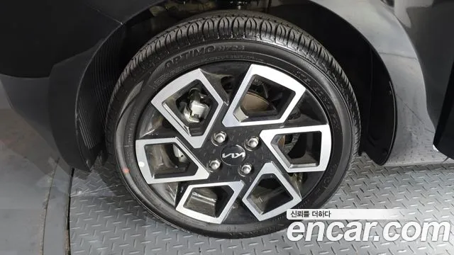 Kia RAY Новый Kia Ray Signature — Фото автомобиля 5