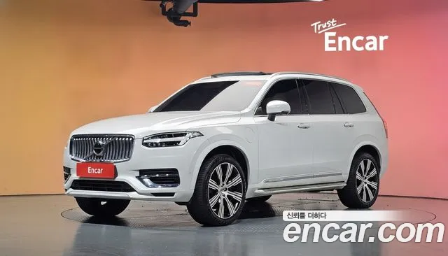 Фотография автомобиля — Volvo XC90