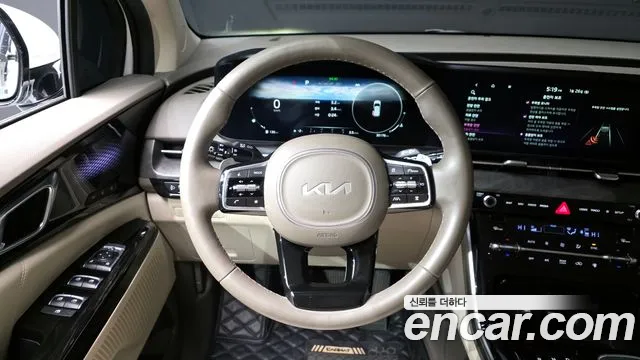 Kia Canival Carnival 4 поколение Бензин 7 мест Signature — Фото автомобиля 13